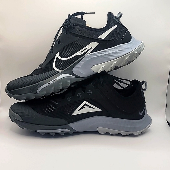 New w/Box Nike Air Zoom Terra Kiger 8 "Black/Pure Platinum/Anthracite/Wolf Grey" - Picture 3 of 8